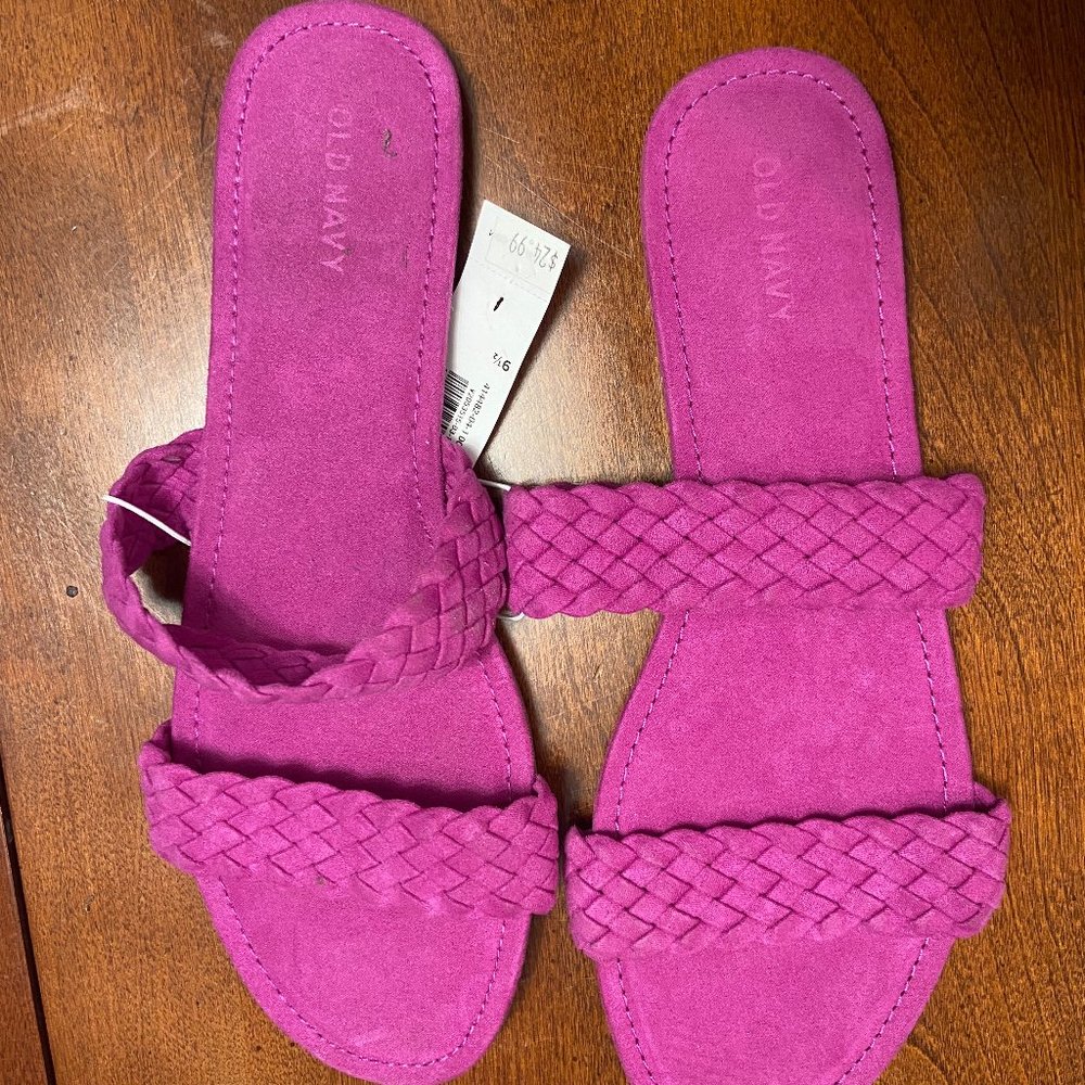 Old Navy Fuschia purple sandals